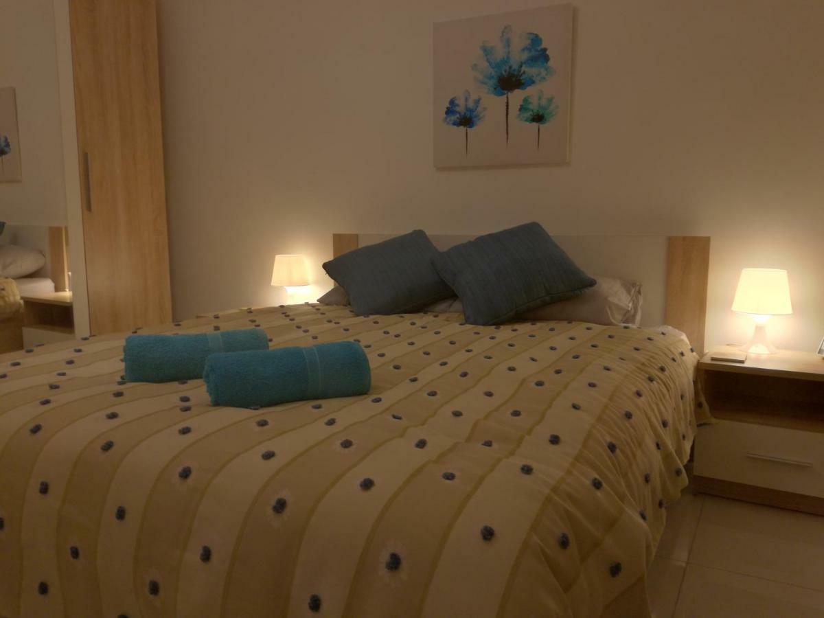 No8 @ Seabreeze Court Διαμέρισμα Mellieħa Εξωτερικό φωτογραφία